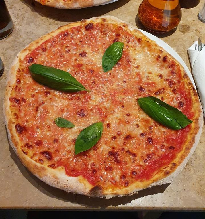 Rosso Pizza